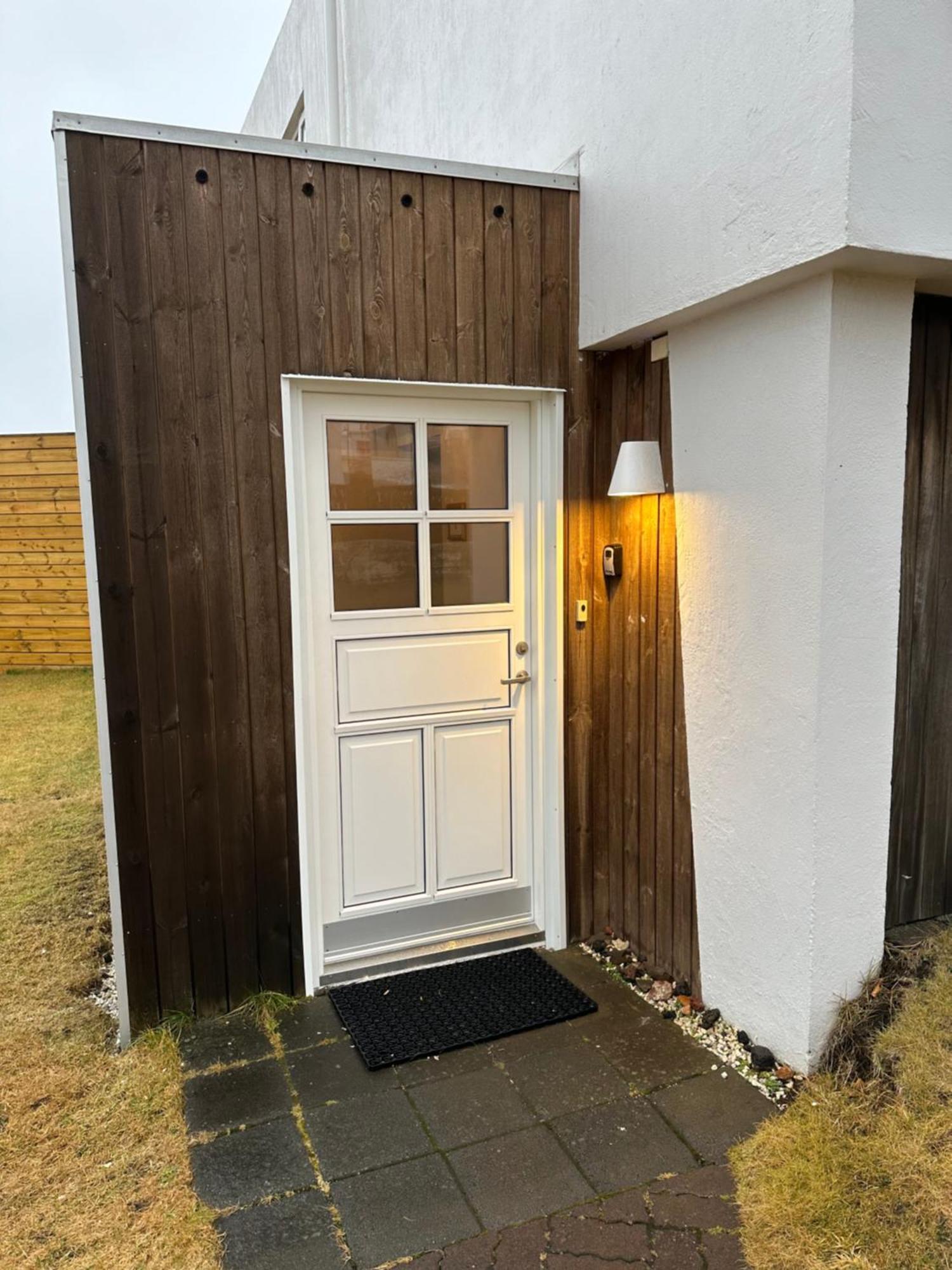 Sol Apartment Keflavik Luaran gambar